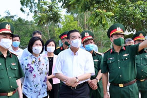 Chủ tịch Hà Nội chỉ đạo "nóng" sau vụ 27 ca dương tính trong khu cách ly
