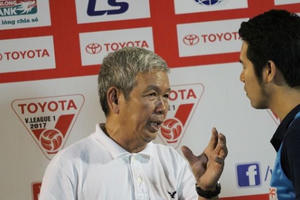 “Chơi phòng ngự chắc chắn, đội tuyển Việt Nam sẽ khiến Thái Lan mắc sai lầm”