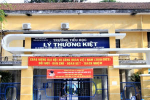 Huế: Thầy trò trường TH Lý Thường Kiệt bất an vì trường xuống cấp nghiêm trọng