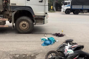 Đau xót với nam sinh đi thi bị xe bồn tông gãy chân