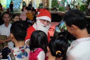 Độc đáo những “siêu phẩm” đón Giáng sinh