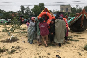 Những lưu ý cho các đoàn khi đi cứu trợ tại miền Trung