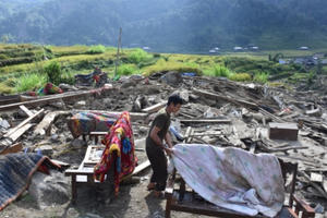 Chết lặng sau cuộc gọi: "Cậu ơi về ngay đi, nhà 5 người bị lũ cuốn hết rồi"