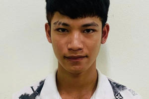 Bắc Giang: Tạm giữ đối tượng dùng vỏ chai bia ném một người thương tích phải nhập viện