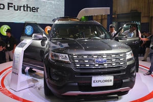 Đề xuất tăng phí đăng kí xe mới tại Hà Nội, TP HCM: Mức tối đa là 20 triệu đồng