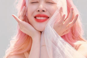 Ca sĩ Sulli qua đời: Phát hiện bản ghi nhớ tiết lộ suy nghĩ hàng ngày của nạn nhân