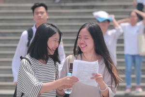 Khép lại kỳ thi bằng môn Giáo dục công dân, thí sinh thích thú vì đề thực tế