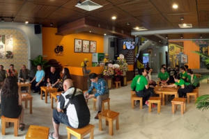 Chuỗi cà phê Ông Bầu “Bắc tiến”