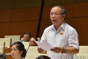 “Có hay không lợi ích nhóm, sân sau cộng sinh với các quan chức có thực quyền?”