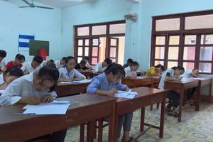 Quảng Bình tổ chức thi lại môn Văn sau sự cố trùng đề và giám thị ký nhầm trên giấy thi