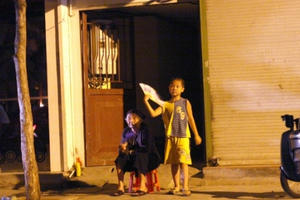 Chủ tịch Nguyễn Đức Chung yêu cầu không cắt điện, nước trong những ngày nắng nóng