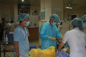 Bệnh nhân thứ 8 tử vong trong vụ chạy thận tại Bệnh viện đa khoa tỉnh Hòa Bình