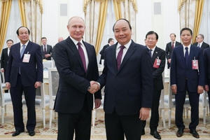 Thủ tướng hội kiến Tổng thống và Chủ tịch Duma Quốc gia Nga