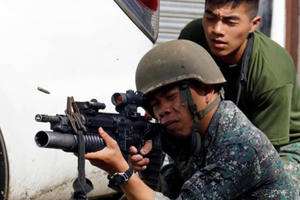 Thảm họa Marawi: Máy bay Philippines giội bom nhầm, nhiều binh sĩ chết