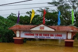 Học sinh nhiều địa phương chưa thể đến trường