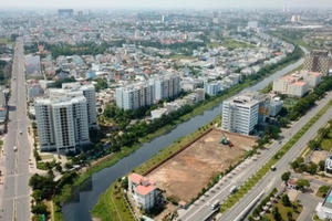 Địa ốc 7AM: Thu hồi dự án Thủy điện Đắk Di 4, du thuyền hồ Tây xa hoa thành phế thải