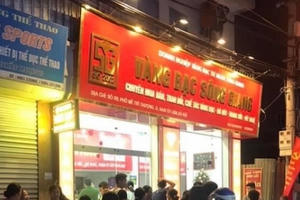 Bắt giữ nghi can cướp tiệm vàng ở Hà Nội