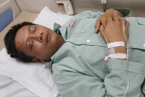 Nạn nhân bị bảo vệ Bệnh viện Phụ sản Hà Nội hành hung lên tiếng