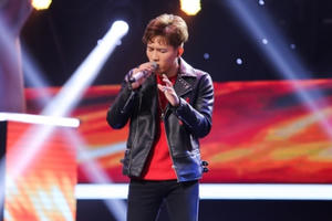 Giọng hát Việt 2017 tập 10: Hotboy Anh Tú khiến Tóc Tiên thốt lên “đối thủ đáng gờm đây rồi”