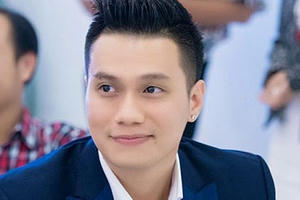 Cuộc đời thực đầy đổ vỡ, đắng cay và nước mắt của Việt Anh trong phim Người phán xử