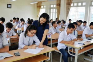 Bộ GD&ĐT lại đề xuất chưa tăng học phí