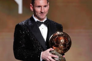 Lionel Messi giành Quả bóng vàng lần thứ 7