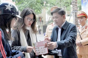 Thật đáng trân trọng khi bộ trưởng xuống đường!