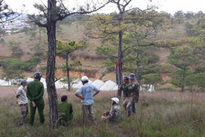 Lâm Đồng: Phát hiện người đàn ông tử vong trong tử thế treo cổ