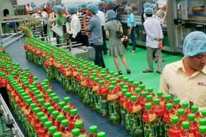 Câu chuyện đằng sau mỗi chai nước giải khát 10.000 đồng của Tân Hiệp Phát