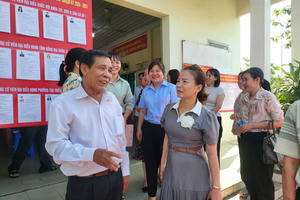 Bài 2: Lá phiếu và trách nhiệm đại diện: Kiểm chứng năng lực, củng cố niềm tin