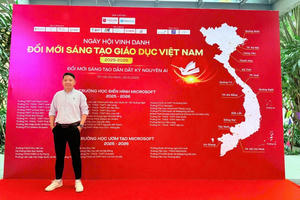 Tấm gương học tập để hội nhập của thầy giáo trẻ ở Quảng Ngãi