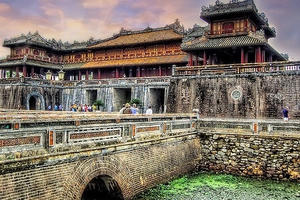 Huế - Vẻ đẹp cổ kính chẳng nơi nào có được Huế - Vẻ đẹp cổ kính chẳng nơi nào có được