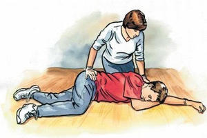 Nguy cơ đột quỵ ở người tăng huyết áp và cách sơ cứu