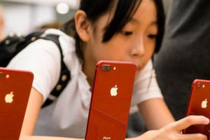 Người Trung Quốc kêu gọi tẩy chay điện thoại Mỹ