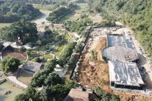 Xây công trình trong vùng lõi Tràng An: Công ty Doanh Sinh chậm trễ tháo dỡ, xin giữ lại vi phạm