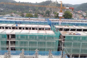 Địa ốc 7AM: CĐT Apec Diamond Park Lạng Sơn thừa nhận vi phạm; Giấc mơ có nhà của người nghèo càng khó với