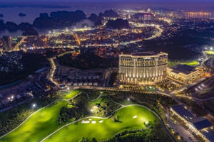 Dồn dập ưu đãi mừng sinh nhật FLC Hạ Long, quần thể 5 sao có tầm nhìn đẹp nhất Quảng Ninh