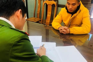 Lạng Sơn: Bắt giữ đối tượng lừa đảo chiếm đoạt tài sản bằng đổi tiền ngoại tệ trên mạng xã hội