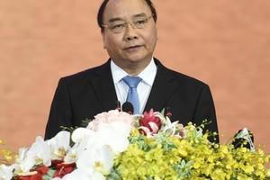 "Nếu vướng mắc ở đâu hãy báo cáo Thủ tướng Chính phủ kịp thời” "Nếu vướng mắc ở đâu hãy báo cáo Thủ tướng Chính phủ kịp thời”