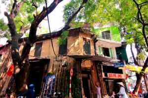 Địa ốc 6AM: Hà Nội tăng khung giá đất, cao nhất đến 188 triệu đồng/m2; Đất rừng sản xuất thành biệt phủ trái phép