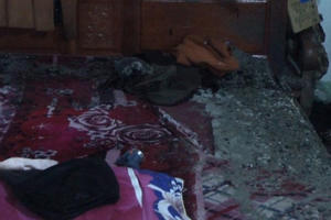 Hưng Yên: Con gái đổ xăng lên mẹ ruột rồi châm lửa chết chung