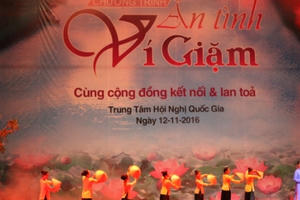 Ấm áp chương trình Ân tình Ví giặm tại Hà Nội Ấm áp chương trình Ân tình Ví giặm tại Hà Nội