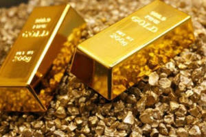 Giá vàng hôm nay 24/5: Vàng giảm giá bất chấp căng thẳng chính trị