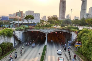 Cấm xe qua hầm Thủ Thiêm để kiểm định công trình