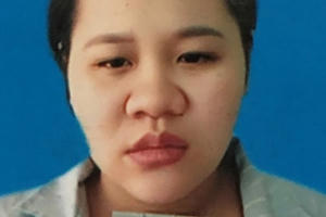 Tin lời cô gái massage, mất hàng trăm triệu đồng để “giải hạn”