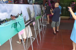 Trao giải triển lãm Những gia đình bình đẳng Việt Nam