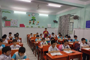 Chính phủ yêu cầu khẩn trương hoàn thiện Nghị định về phụ cấp ưu đãi đối với nhà giáo