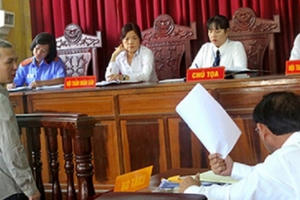 Luật sư sẽ hết bị làm khó