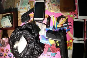 Đắk Nông: Phát hiện đối tượng tàng trữ súng và ma túy trong nhà