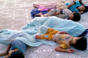 Trẻ em đường phố - “món ăn” của những kẻ biến thái?